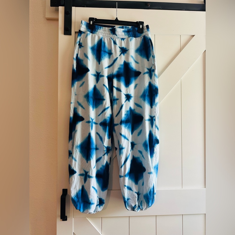 Free People NWOT Blue Tie-Dye Joggers